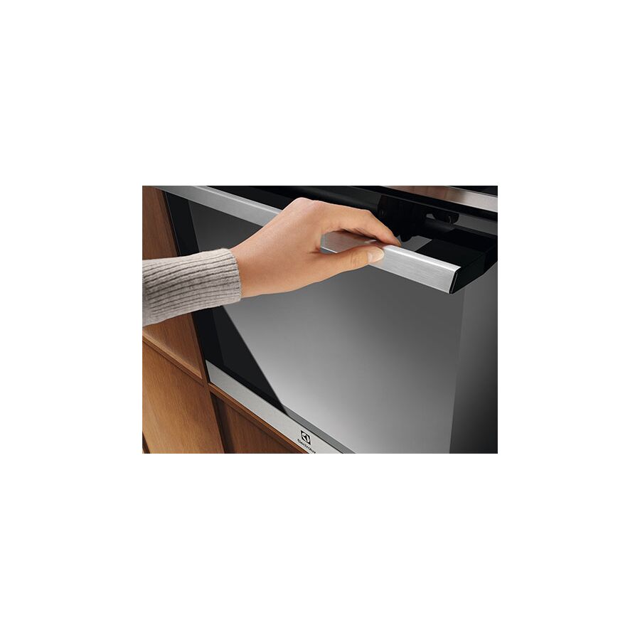 Духовой шкаф Electrolux LOE8F38X