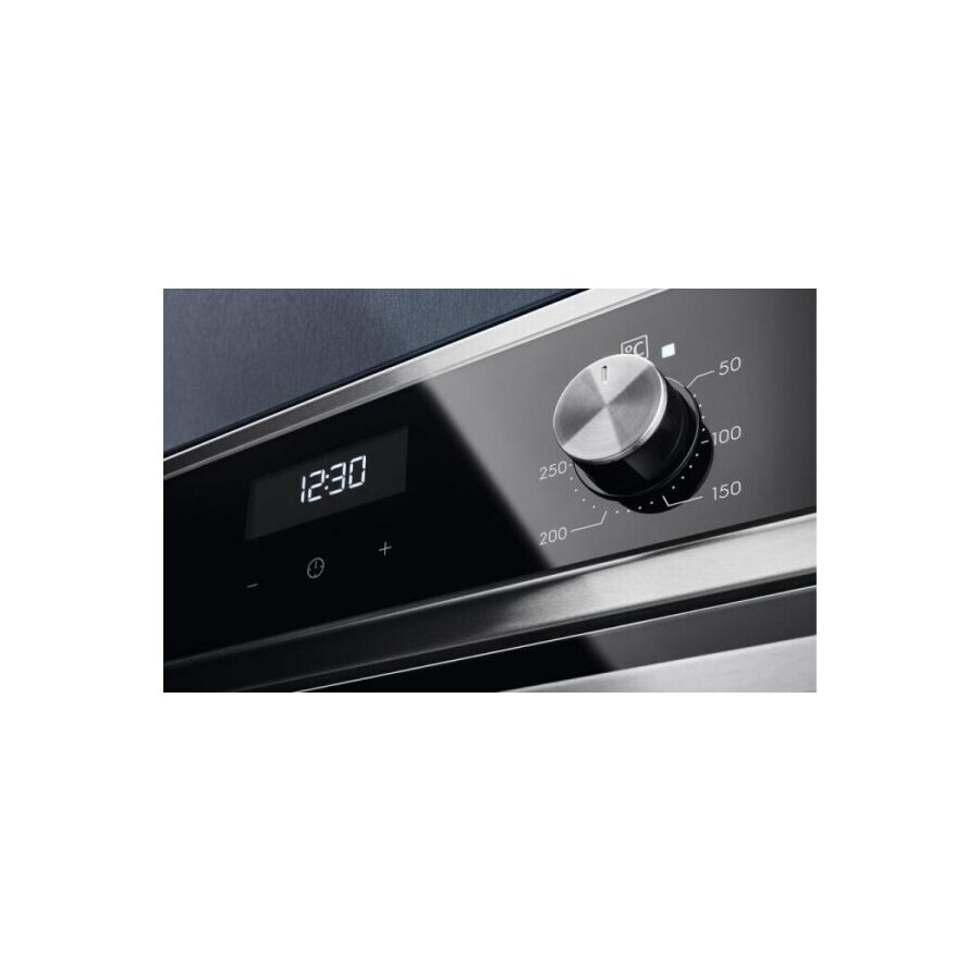 Духовой шкаф Electrolux EOF5F50BX