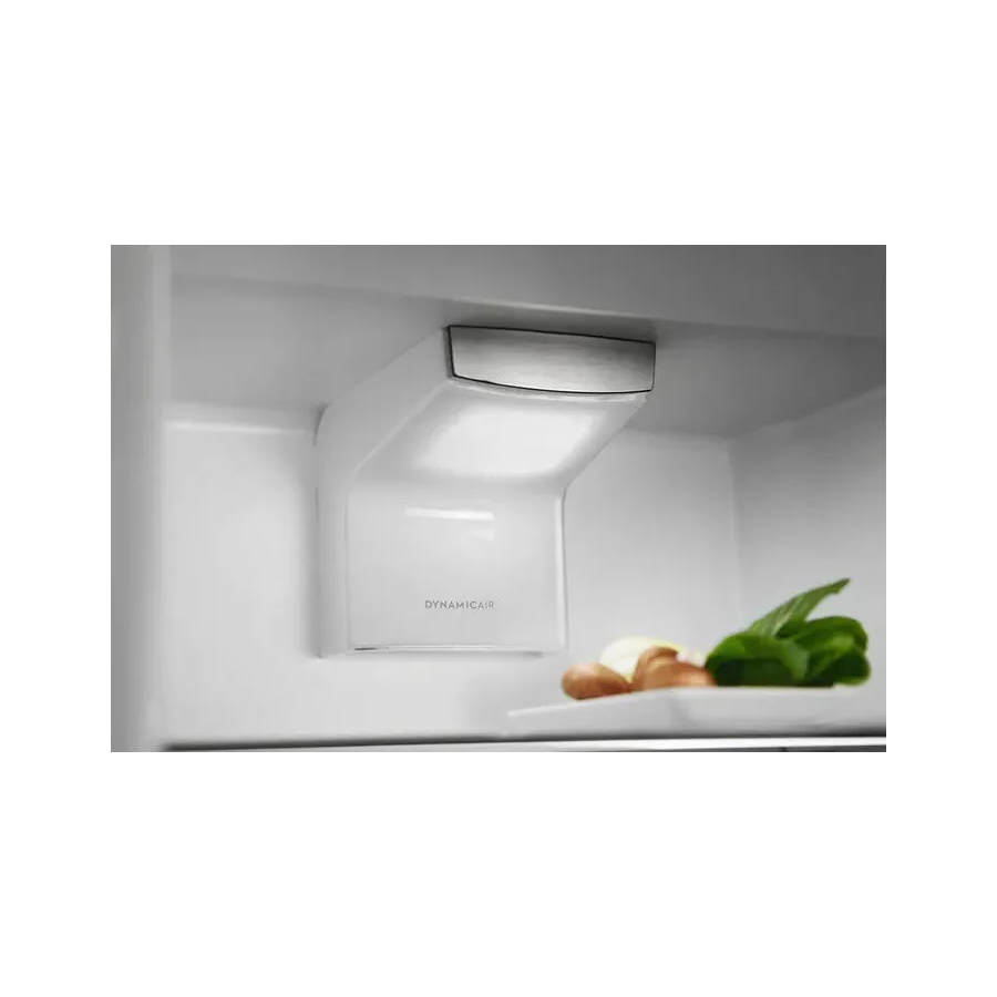 Встраиваемый холодильник Electrolux ENS6TE19S белый