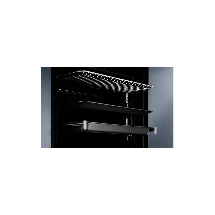 Духовой шкаф Electrolux EOF3H50BK черный