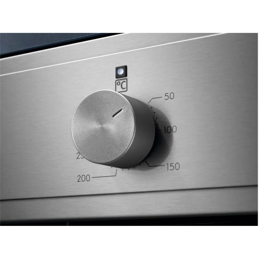 Духовой шкаф Electrolux EOF3H00BX нержавеющая сталь