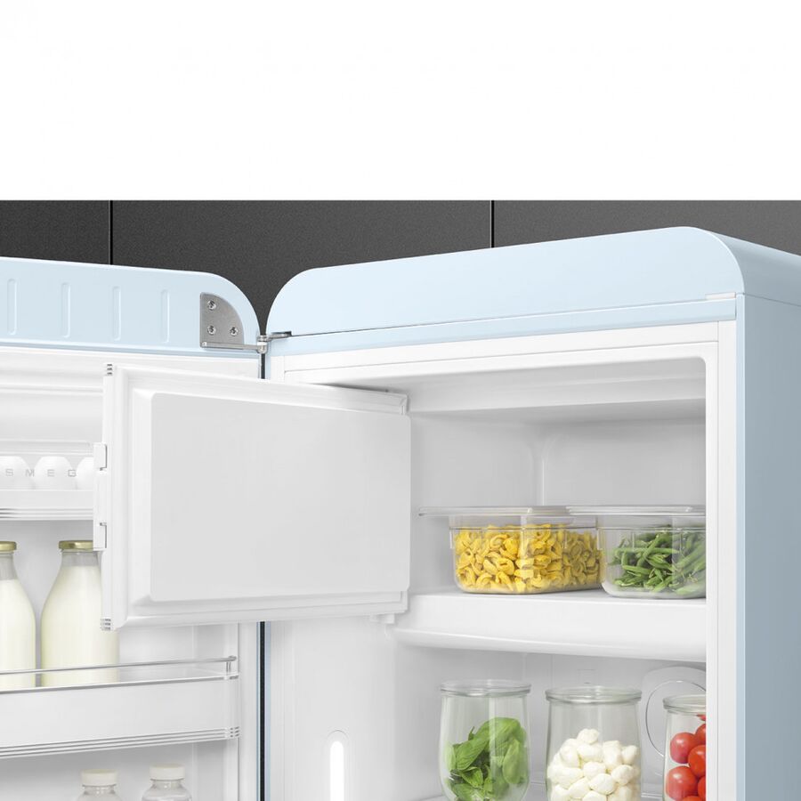 Холодильник SMEG FAB28LPB6 отдельностоящий, стиль 50-х, однокамерный, внутренняя морозильная камера, объем 270л, LED освещение, инверторный компрессор