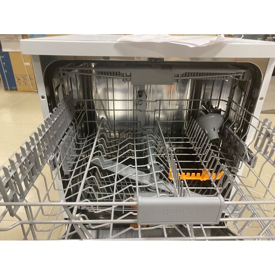 УЦ Посудомоечная машина Gorenje GS643C90W (плохая упаковка, бу, нет документации, замена сливной помпы)