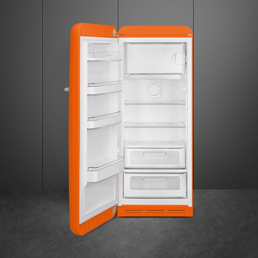 Холодильник SMEG FAB28LOR6 отдельностоящий, стиль 50-х, однокамерный, внутренняя морозильная камера, объем 270л, инверторный компрессор, энергоэффект