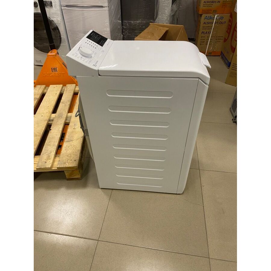 УЦ Стиральная машина ELECTROLUX EW6TN14262 (плохая упаковка, бу, нет документации, пересборка оборудования)