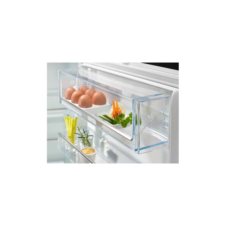 Встраиваемый холодильник ELECTROLUX KNP7TE75S комбинированный No Frost 1884x696x549, сенсорное управление с символьным дисплеем