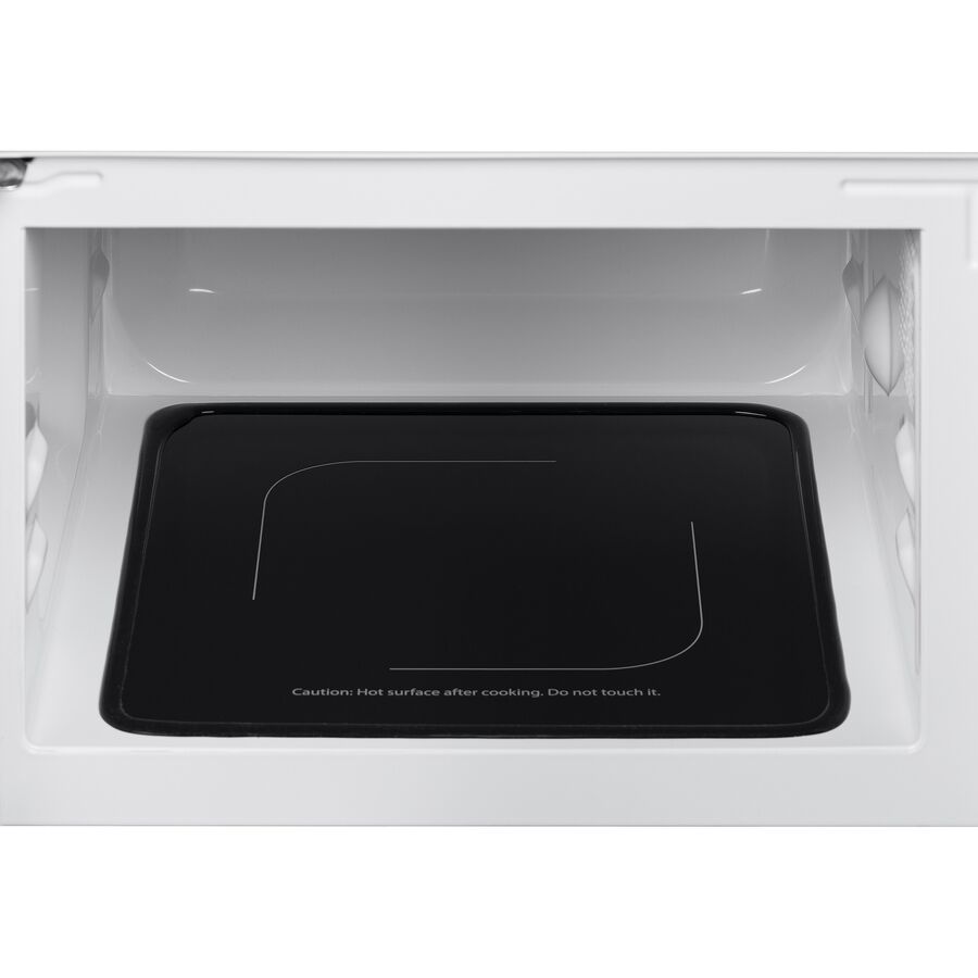 Микроволновая печь BBK 23MWS-951T/W белый