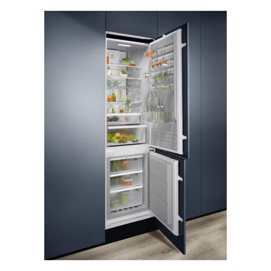 Встраиваемый холодильник Electrolux ENT6ME19S белый 2-хкамерн.