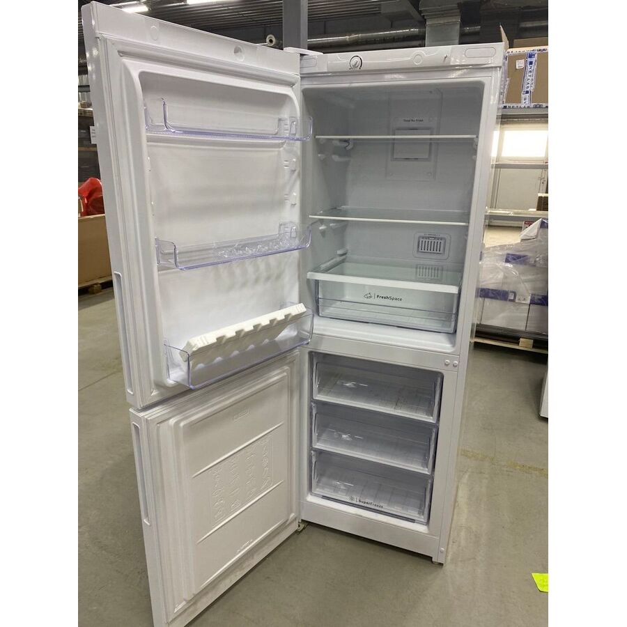 УЦ Холодильник Indesit ITR 4160 W белый 167x60x64см (плохая упаковка, бу. нет документации, замена термореле и таймера)