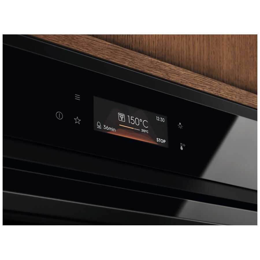 Духовой шкаф Electrolux EOF8H39H черный