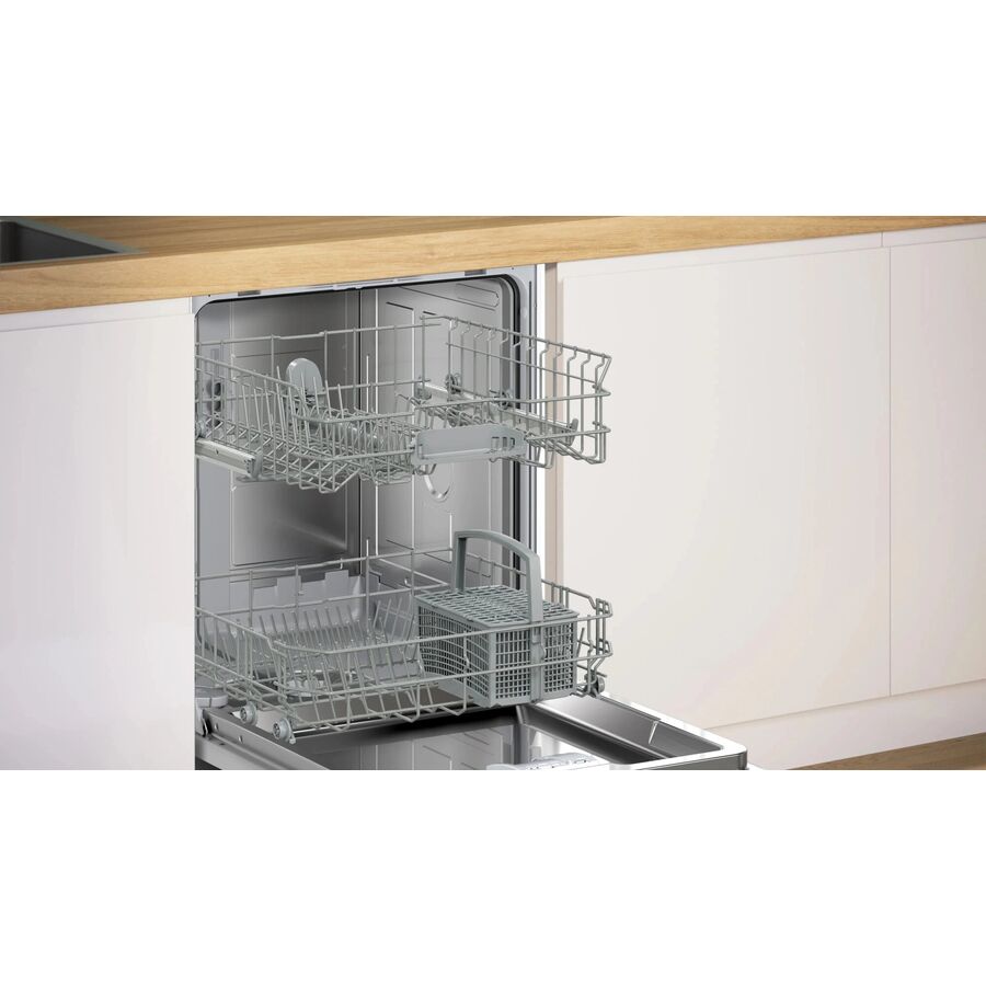 Встраиваемая посудомоечная машина Bosch Serie 2 SMV24AX04E
