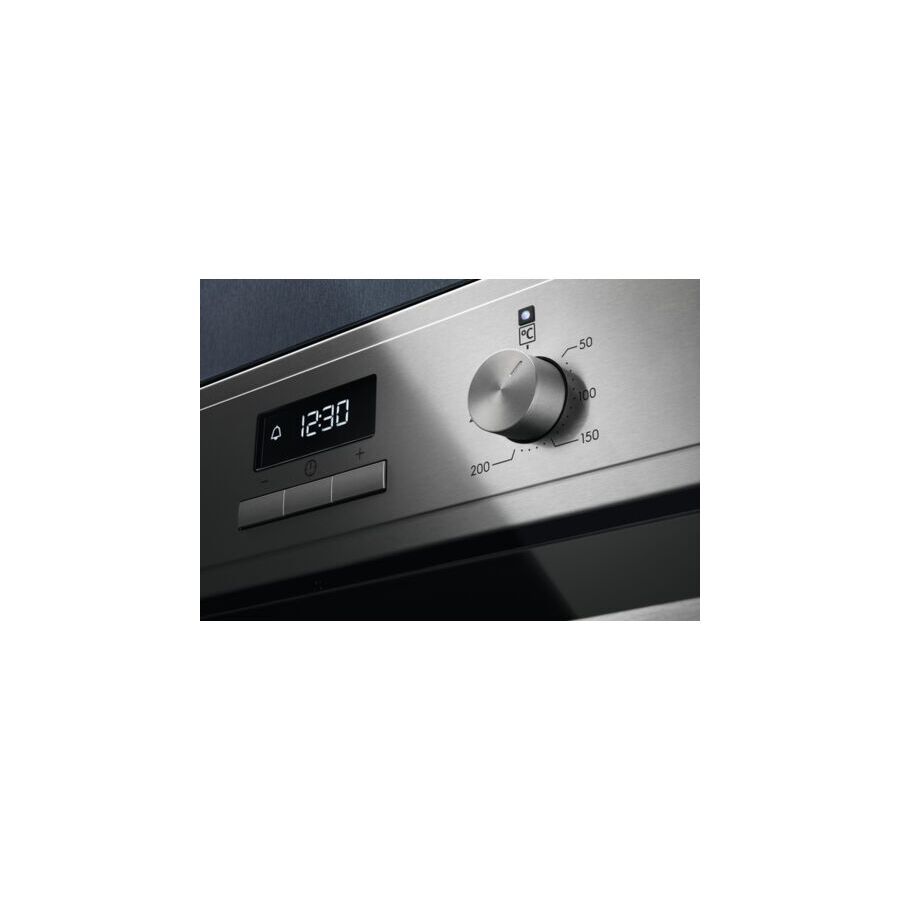 Духовой шкаф ELECTROLUX EOF3H50BX нерж. сталь