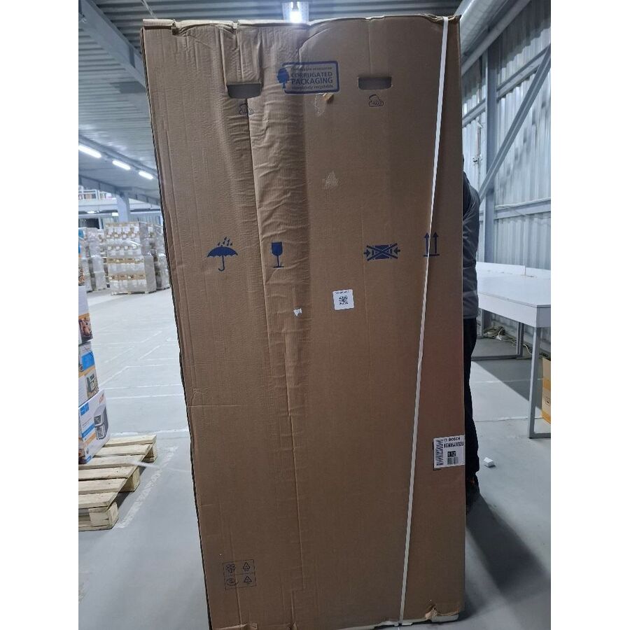 УЦ Холодильник Bosch KGN86AW32U белый (плохая упаковка, царапины на корпусе)