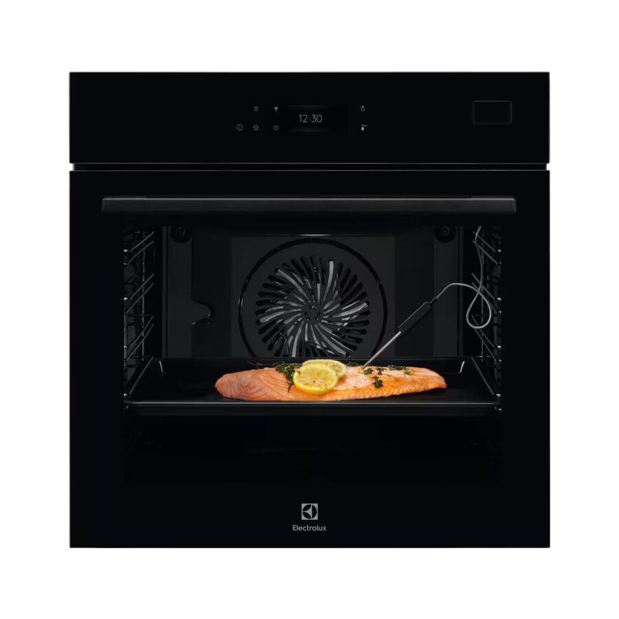 Духовой шкаф ELECTROLUX COB8S39WZ с паром SteamBoost черный, сенсорное управление