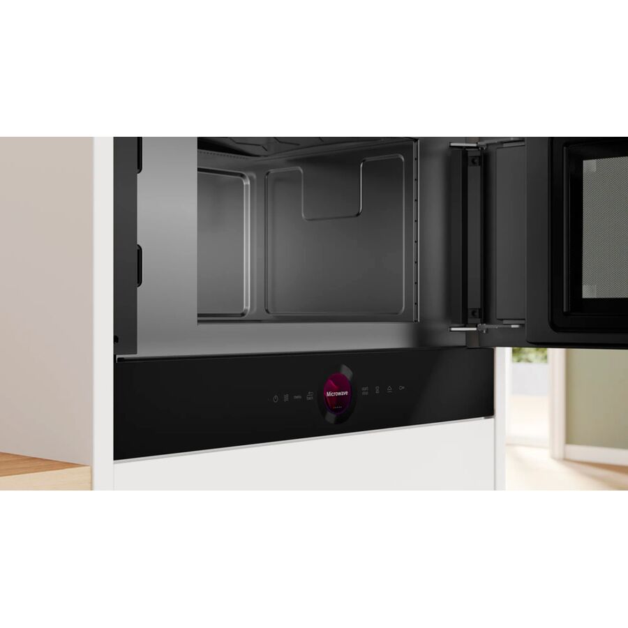 Встраиваемая микроволновая печь Bosch BFR9221B1 черный