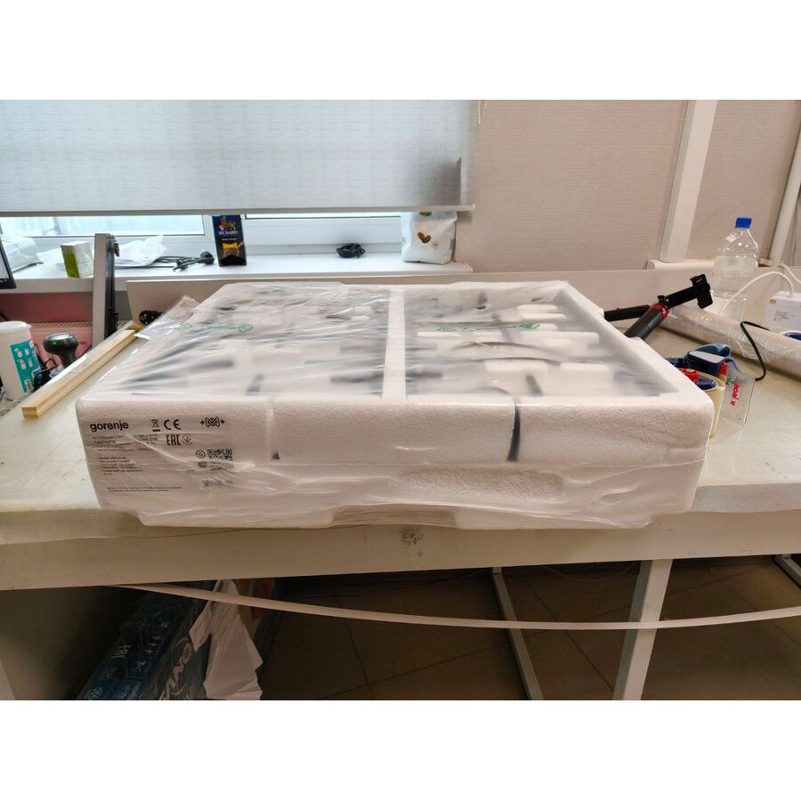 УЦ Варочная поверхность Gorenje Simplicity GTW642SYB (плохая упаковка, дефект литья на решетке)