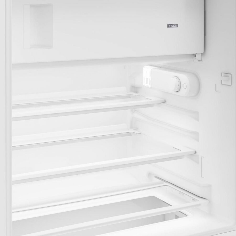 Встраиваемый холодильник INDESIT IBUD 109