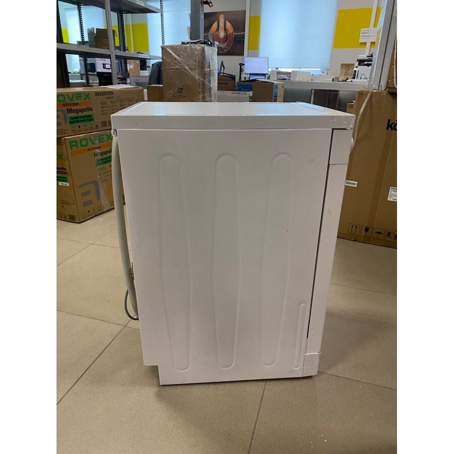 УЦ Посудомоечная машина Indesit DFS 2A59 белый (плохая упаковка, замена крышки, малые потертости на корпусе)