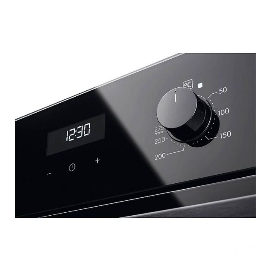 Духовой шкаф Electrolux EOD5F71Z черный