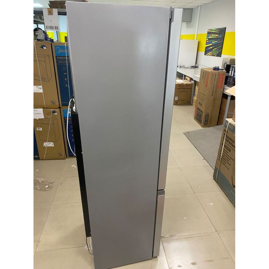 УЦ Холодильник Hotpoint HT 6200 S серебристый (плохая упаковка, бу, нет документации, устранение утечки по заправочному порту)