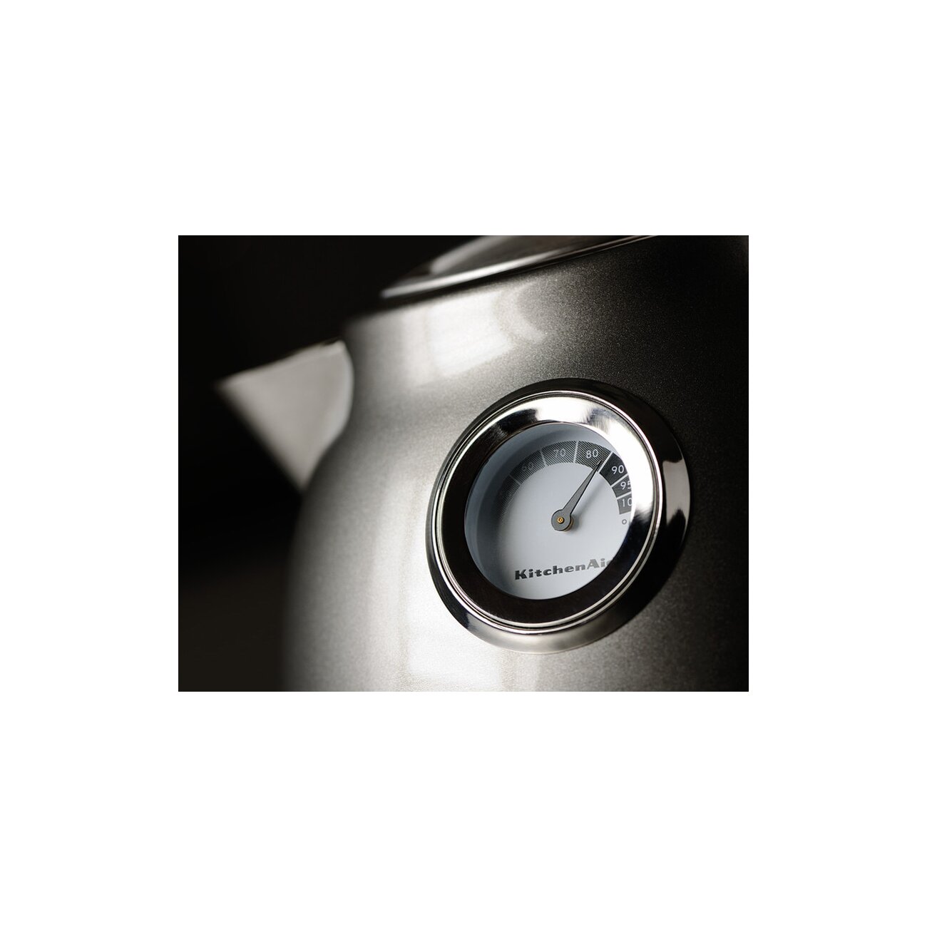 Электрочайник KitchenAid Artisan 5KEK1522EBK (133428) чёрный чугун