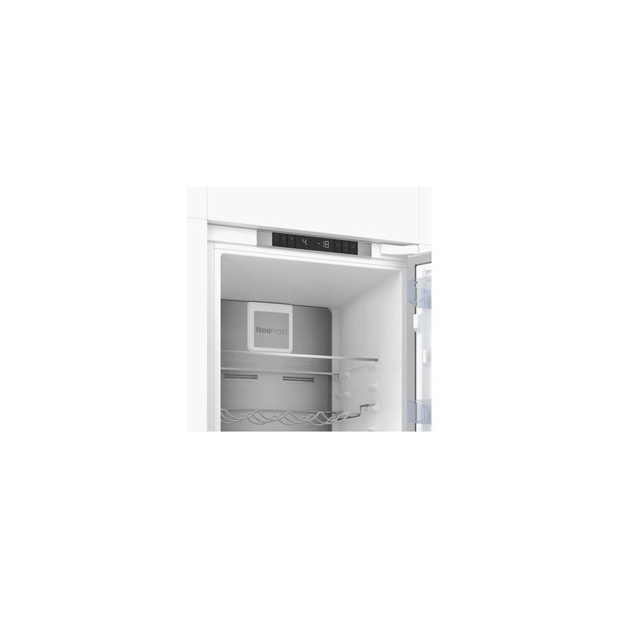 Встраиваемый холодильник BEKO BCNA306E2S