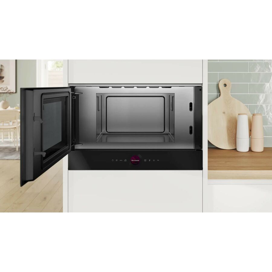 Встраиваемая микроволновая печь Bosch BFL7221B1 черный