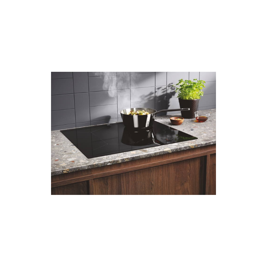 Варочная поверхность Electrolux LIL61424C черный