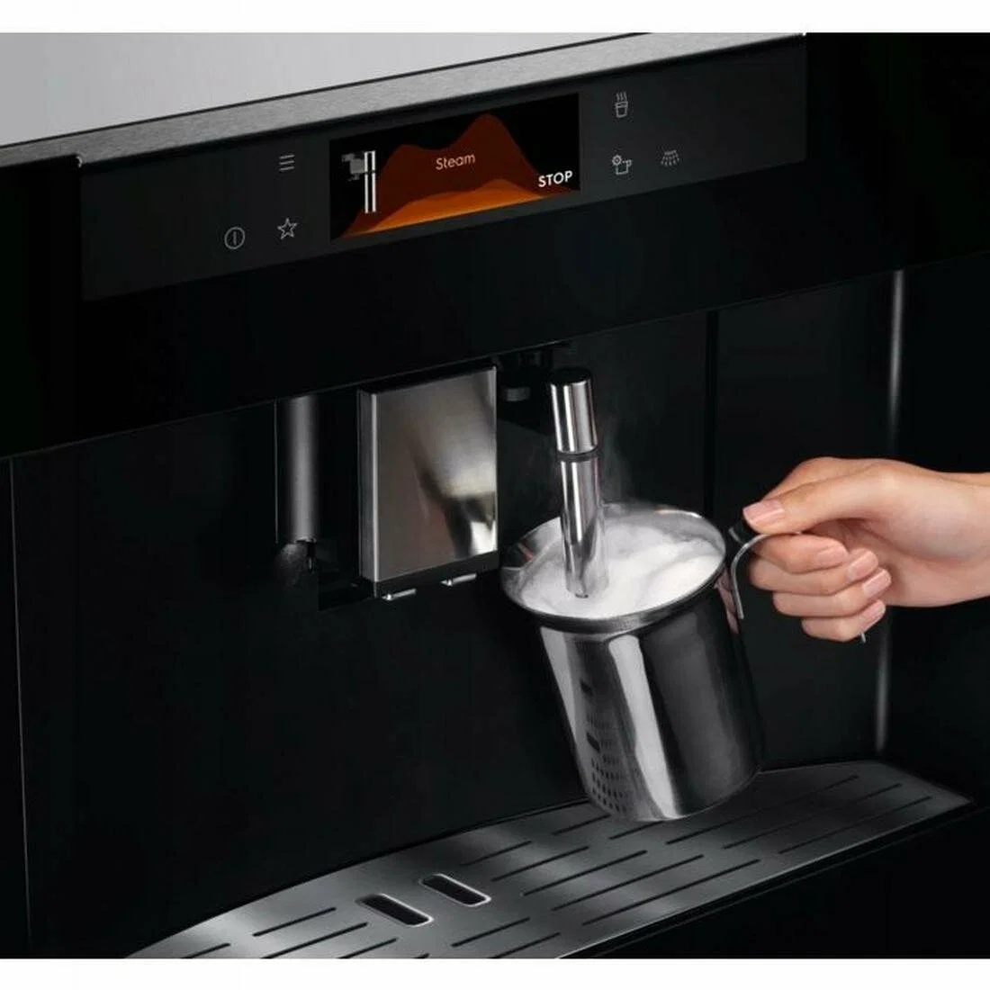 Встраиваемая кофемашина ELECTROLUX KBC85X автоматическая, сенсорное управление нержавеющая сталь и черный