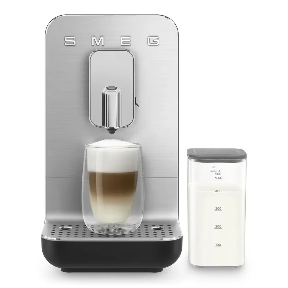 Кофемашина автоматическая SMEG BCC13BLMEU черно матовый