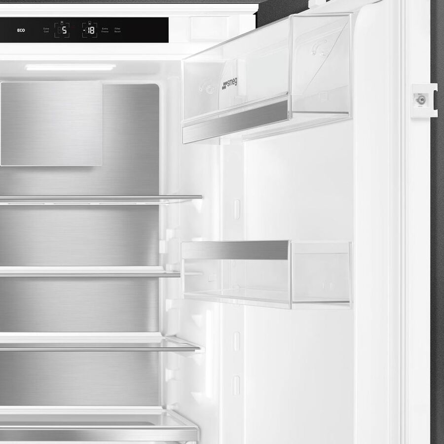Встраиваемый холодильник Smeg C9174TN5D1 1772х546х549мм, объем 248л (186+62) полный No Frost, жесткое крепление