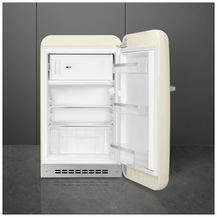 Холодильник SMEG FAB10RCR6 отдельностоящий, однодверный, LED подсветка, внутренняя морозильная камера, электромеханический контроль температуры, станд