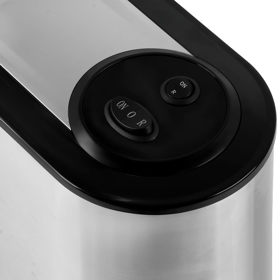 Мясорубка Galaxy Line GL 2416 мощность 1800 Вт, функция «Реверс»